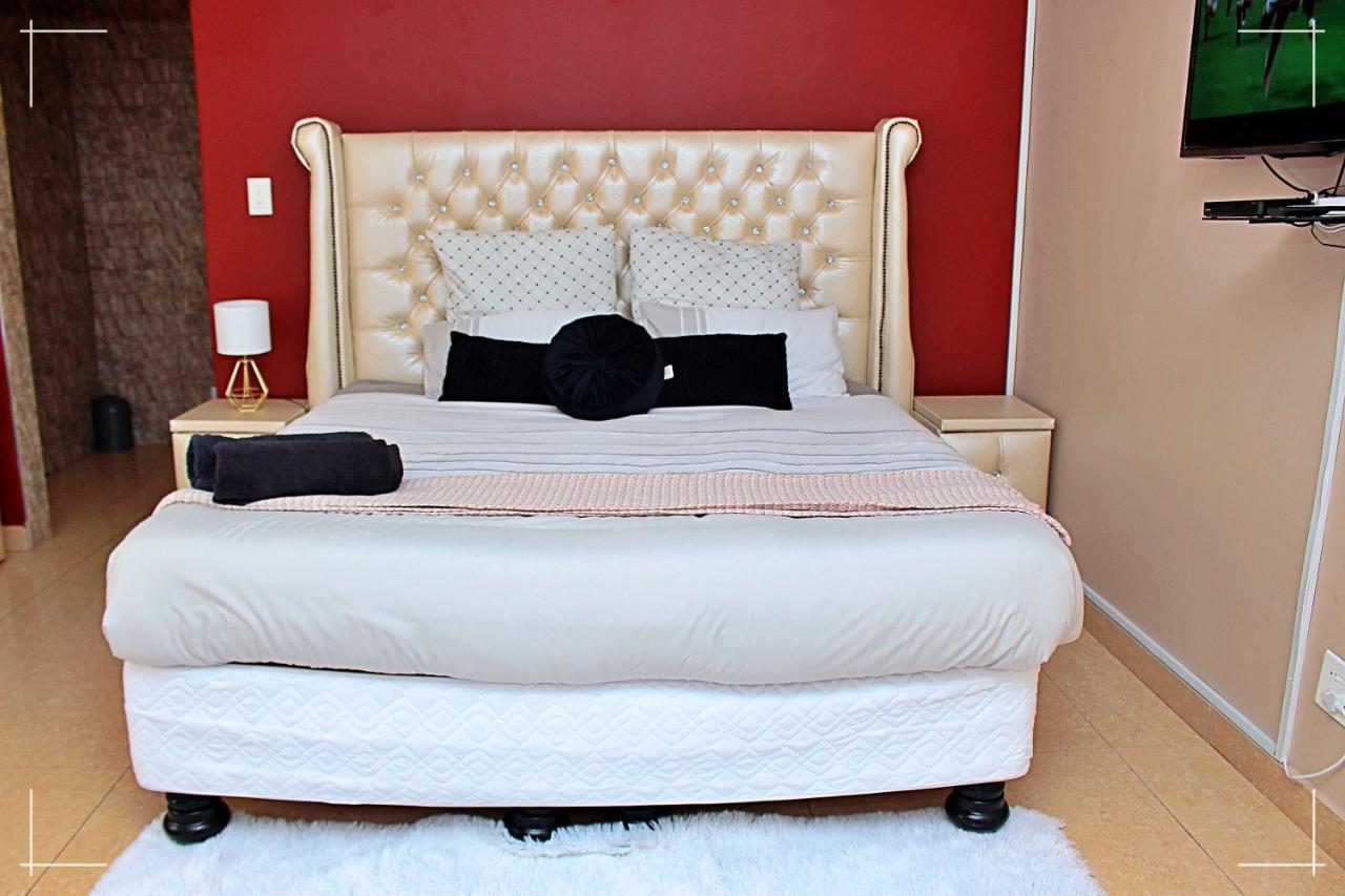Hotel The Global Link Hub Pretoria-Noord Esterno foto