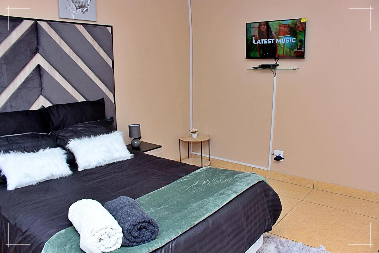 Hotel The Global Link Hub Pretoria-Noord Esterno foto